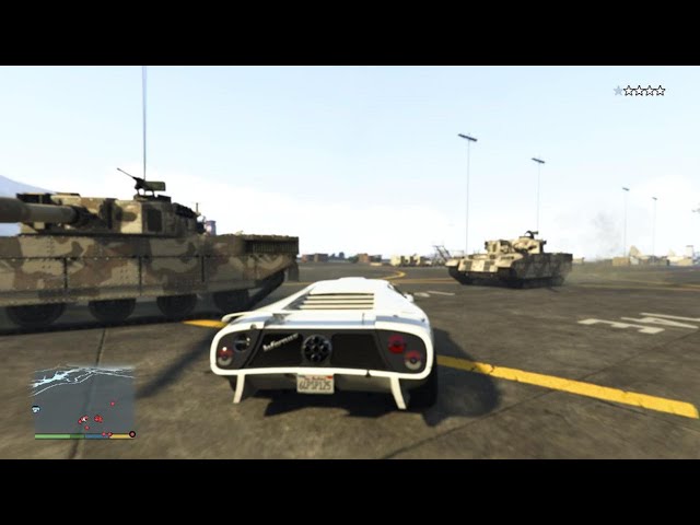 Grand Theft Auto V.Robo un caza y lo aparco en la playa