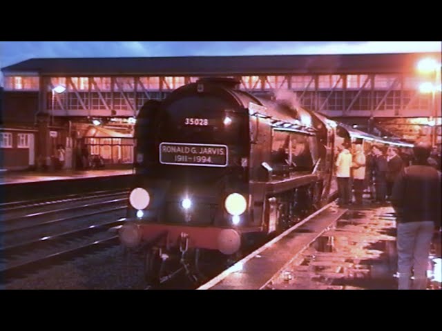 35028 "Clan Line", Exeter to Paddington with "The Great Western Explorer", 29th December 1994