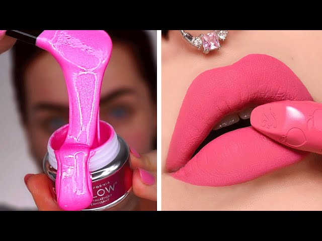 Best Makeup Transformation 2020 | How To Make Your Lips Look Bigger Naturally 💄 Lux Beauty