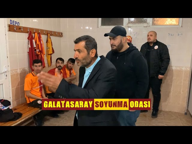 Galatasaray Soyunma Odası - Skeç