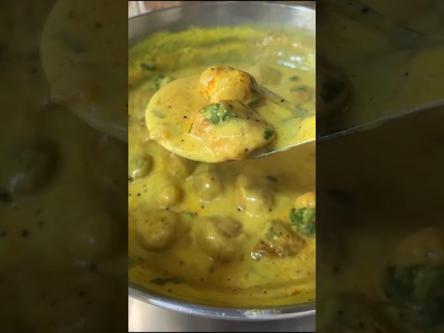 Kadhi- Pakoda recipe | Simple kadhi recipe | Flavours Of Food #kadhipakora #kadhichawal