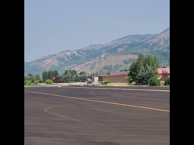 #wyoming stuff | #Cirrus #SR22 #morning #takeoff 🤠🤙🤙 #mountains