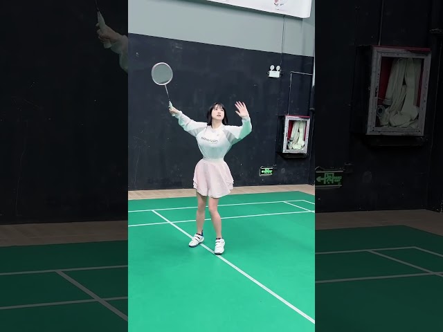 The Plus-Size Girl Who Plays Badminton Amazing! #badmintonlovers #badminton