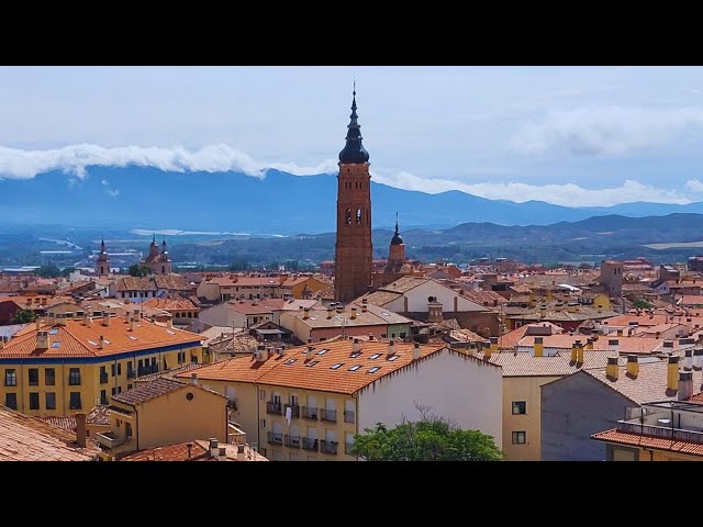 Get to know the fortified city CALATAYUD | Walking tour 4k