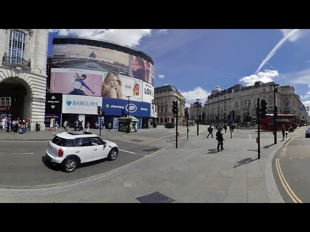 Piccadilly Circus London 360° VR Virtual Reality Tour 2020