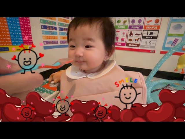 Tiny tastes: Baby tries new food (red bean + formula milk) 宝宝吃辅食(红豆牛奶) #babyValerie #hungrybaby