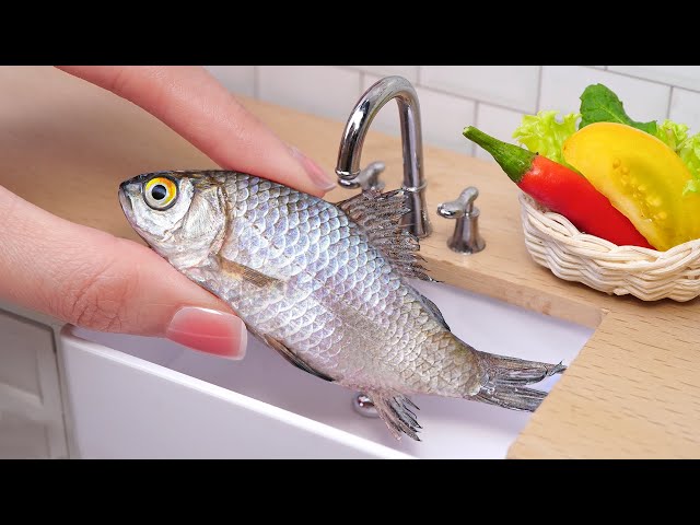 Tasty Miniature Oven Grilled Fish Recipe | Baked Tiny Fish in the Mini Kitchen | Miniature Cooking