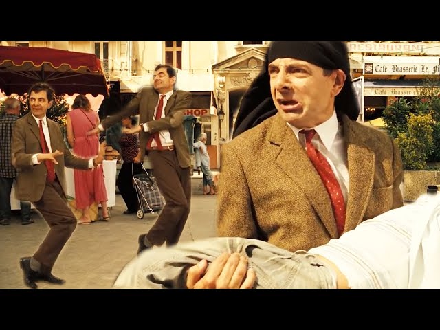 Incredible Street Performers! | Mr Bean's Holiday | Mr Bean Official