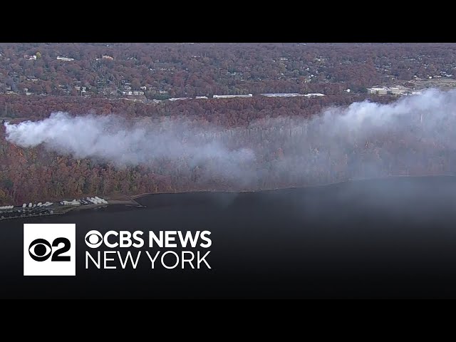 Brush fire breaks out in The Palisades along Hudson River - Team coverage