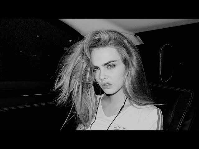 [Lost Vary Ram Fashion] Cara Delevingne -  supermodel cool and beautiful