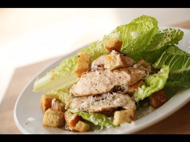 Easy Chicken Caesar Salad Recipe