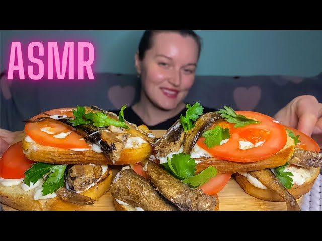 ASMR Eating Garlic Toast With Tomatoes And Sprats (NO TALKING) EATING SOUNDS |ASMR MUKBANG 먹방