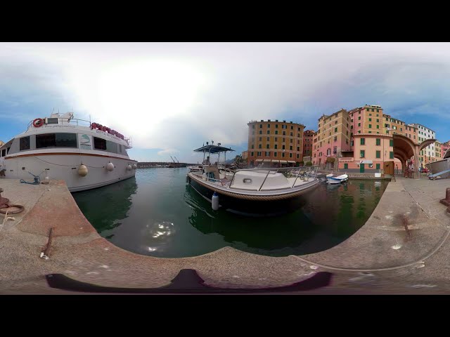 A Boat Arriving in Camogli Italy - GoPro Fusion 360 Virtual Reality Video