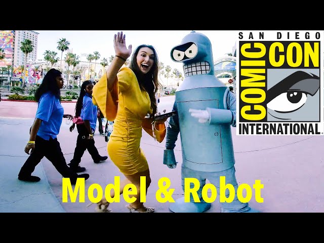 BEST COMICCON 2024 WITHOUT HOLLYWOOD A Model meets a Robot signings panels nightlife VR180