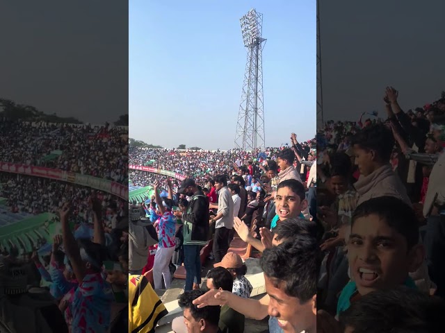 BPL T20 Live at Gallery | This Crowd is Crazy!!