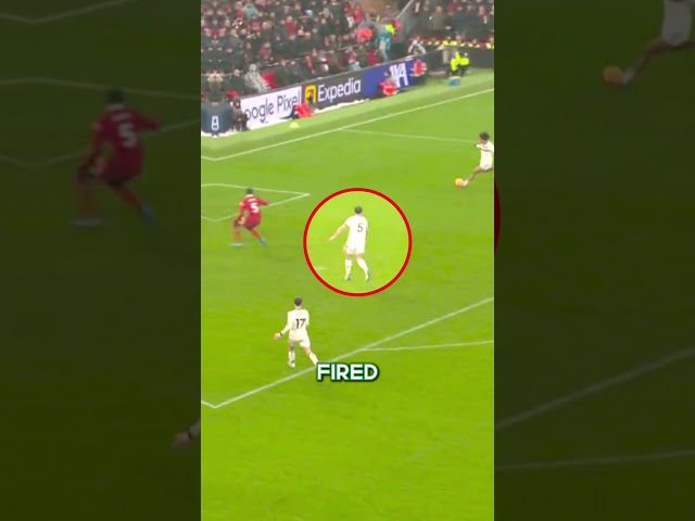 Was Harry Maguire actually at fault for his last minute miss vs Liverpool? 👀😬 #mufc