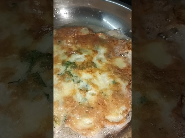 ఎగ్ ఆమ్లెట్ ఇలా ట్రై చెయ్యండి super టెస్ట్ 😋😋#Egg omlete yemmy Taste#Food Vlogs @Punarvika World 🌎