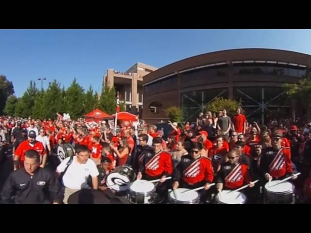 Dawg Walk in 360