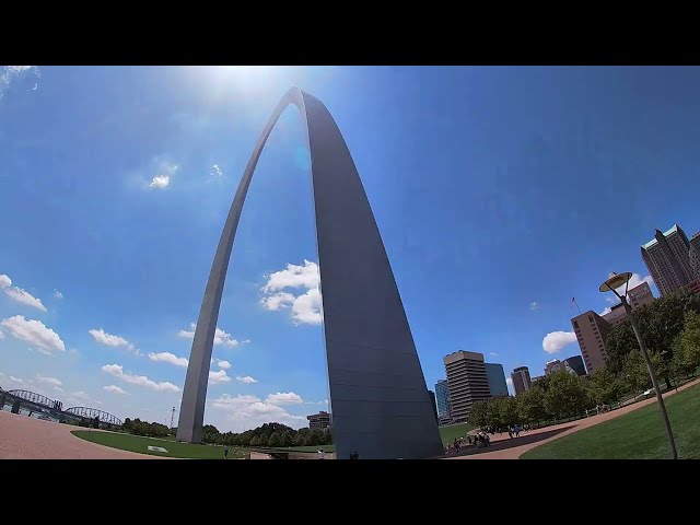 Episode 10: Legendary Gateway Arch EUC Trail Ride with Timberland PRO Overdrive Shoes | EUHelmetCam