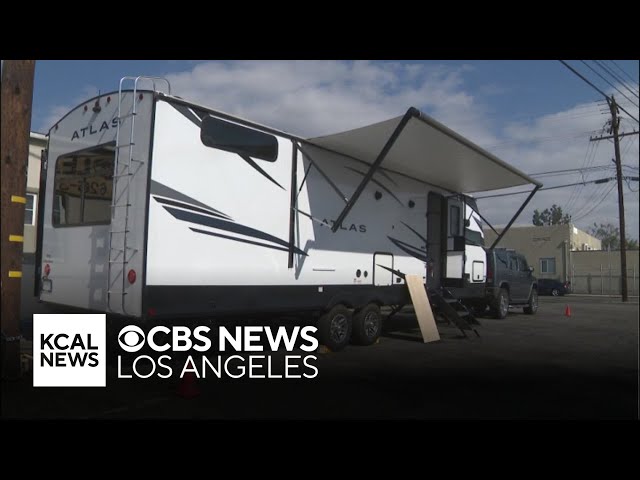 Nonprofit gives RVs to Los Angeles wildfire victims as they rebuild