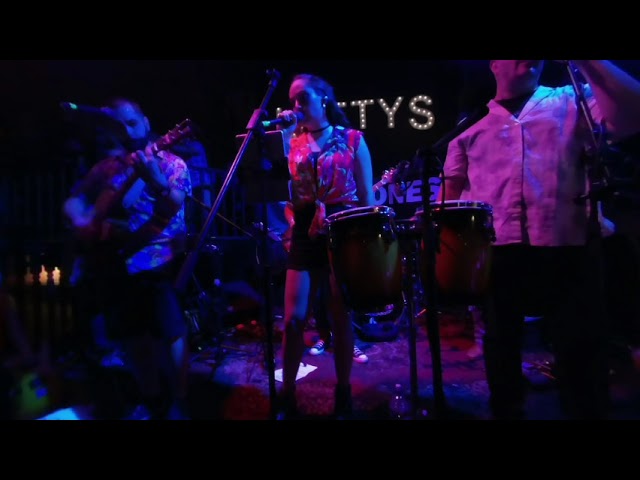 Llamando a la tierra - Los Jamones en vivo en Lefty's Brisbane Australia