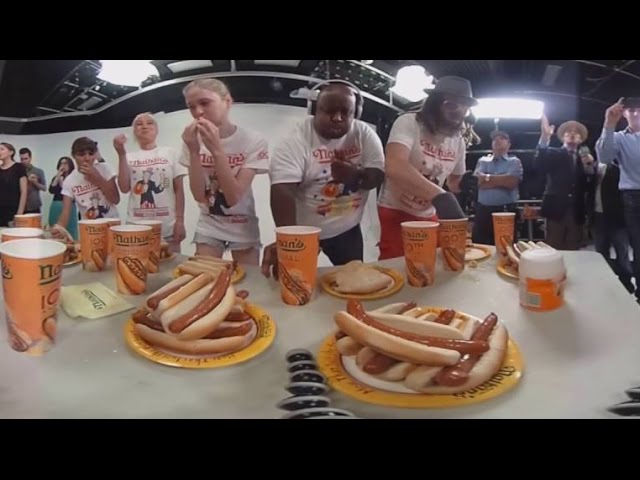 Hot Dog Eating Contest in 360°