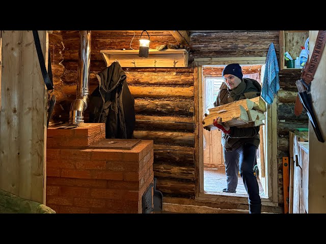 Winter Overnight in a Bushcraft Log Cabin - Off Grid - Blizzard