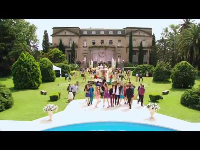 Violetta 3 Violetta y elenco cantan "Crecimos juntos" Final Scene English Subtitles