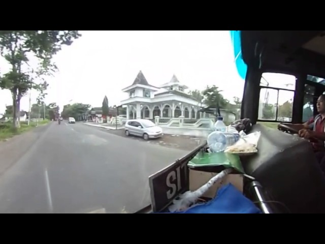 360 Video - Wonderful View from Bus