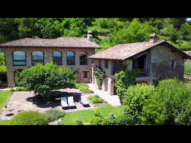 Italian Country House for sale in the Langhe region of Piemonte