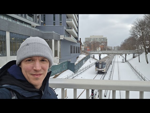 Toronto LIVE:  Monday on the Snow Covered Beltline Trail