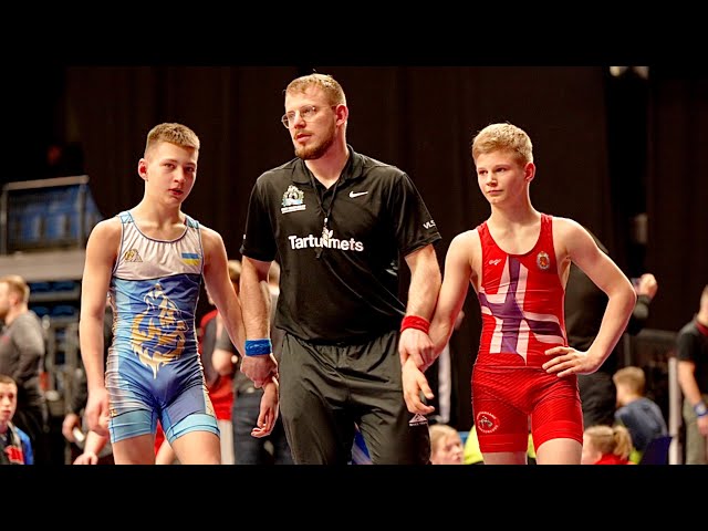 U13 Viacheslav Vshyvtsev (NOR) vs Danylo Pavlivkevych (UKR) 53kg. Freestyle boys wrestling.