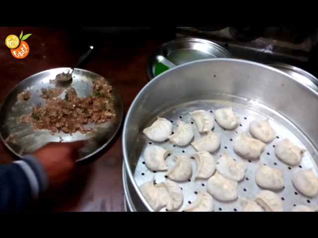 Chicken Momos मोमोज बनाने की विधि - Street Food India