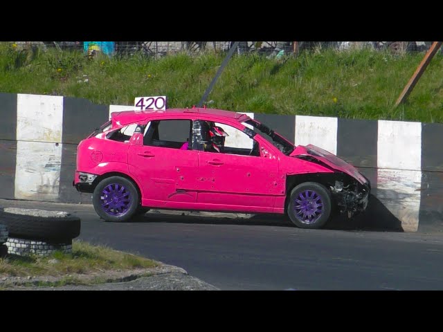 Lady Bangers @ Warton Stock Car Club 28/04/24