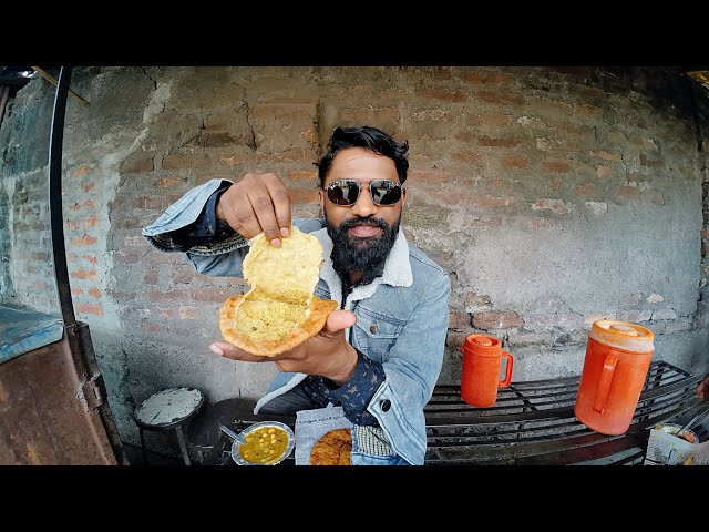 শিলিগুড়ির ৩৫ বছরের আদি ডাল পুরির ভান্ডার 😍🤤