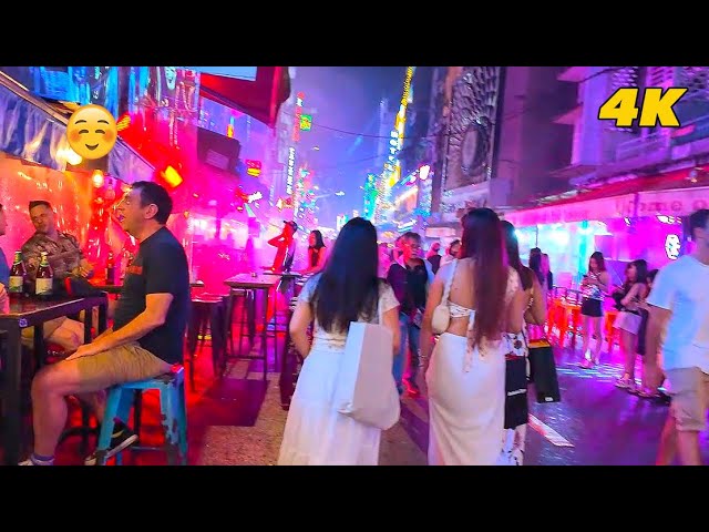 Bui Vien Street Night Walk in Ho Chi Minh City 🇻🇳 | Crazy Nightlife & Street Scenes 4K