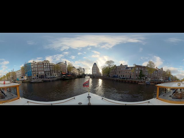 Amsterdam's Aquatic Arteries in 360