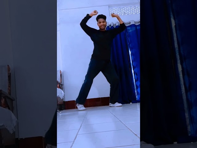 tu tu meri short dance #shorts #hrithikroshan #dance #foryou #dailyvlog