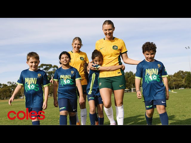 Roving reporters: Coles MiniRoos x CommBank Matildas