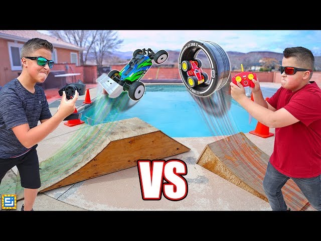 Super Car vs RC Car