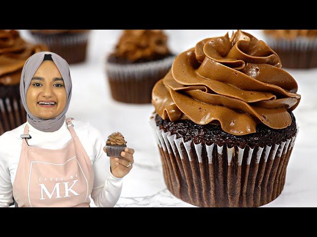 Incredibly moist CHOCOLATE CUPCAKES