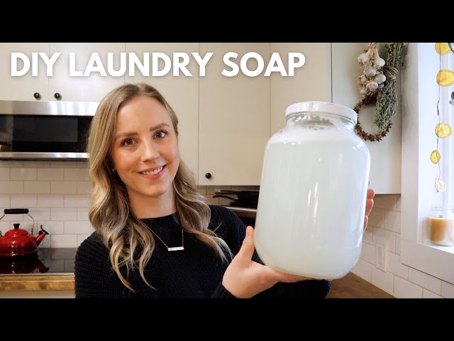 DIY LAUNDRY SOAP | Easy Non-Toxic Laundry Detergent Recipe