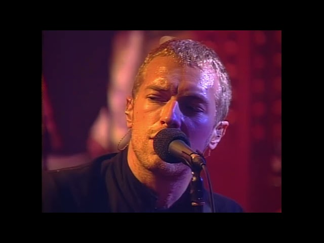 Coldplay performing God Put a Smile Upon Your Face live at Toronto in 2002 [HD Video]