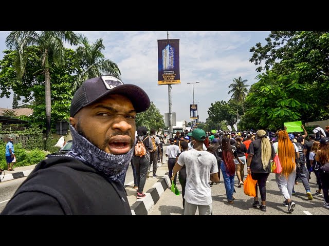 Why Nigerians are Protesting Against SARS Police Brutality