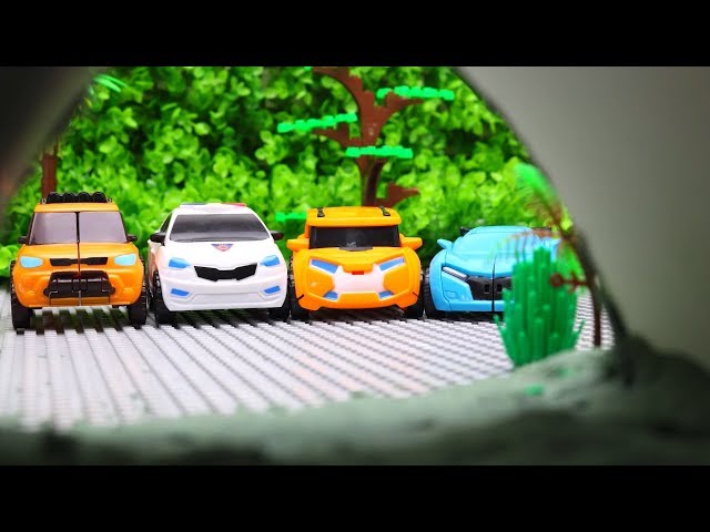 Tobot Stop motion Mini Robot McQueen & Car Toys Wolf attacks in the cave!