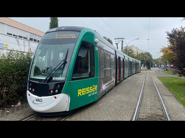 Mit der Straßenbahn Linie 1 in ❤️Freiburg Landwasser￼￼