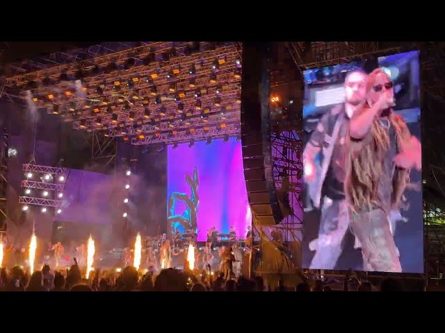 Wisin y Yandel la rompen en el Carnaval de #Barranquilla #colombia #laultimamision