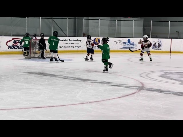 Max’s first hockey game - part 1