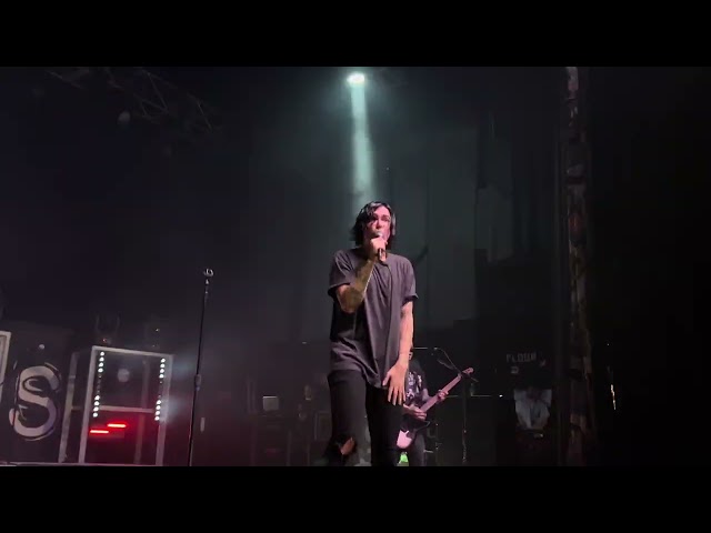 Sleeping with sirens- if I’m James dean, you’re Audrey Hepburn live