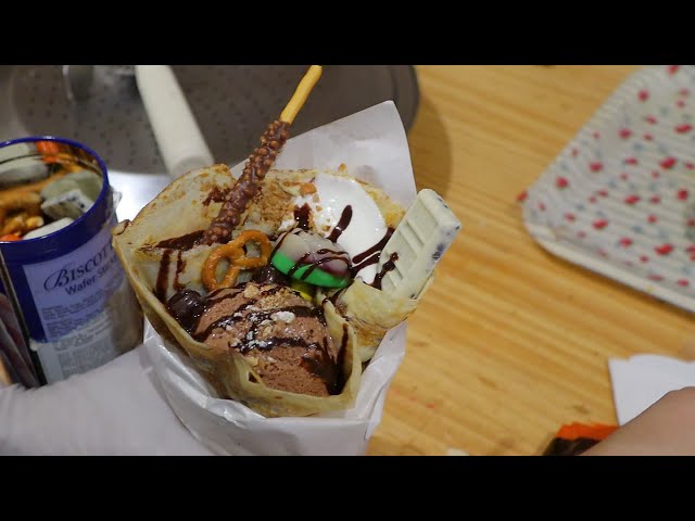 Sweet chocolate crepe - korean street food